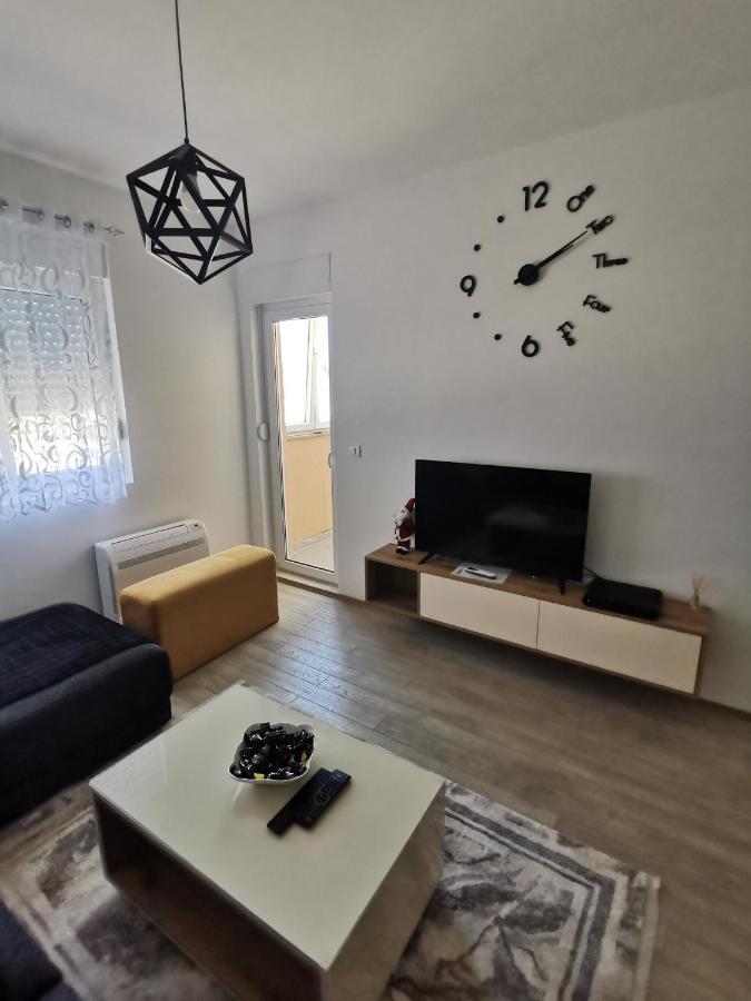 Aleksa Apartment